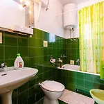شقة Two-bedroom In Xxxi تْسْغيكفانِتْسا