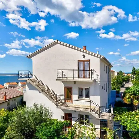 Two-bedroom In Xxxi Apartament