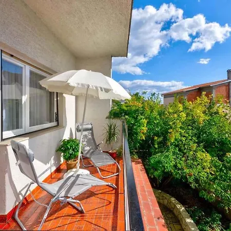 Two-bedroom In Xxxi Apartment Crikvenica