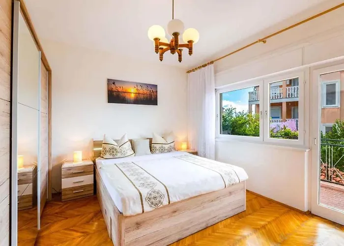 Two-bedroom In Xxxi * Crikvenica